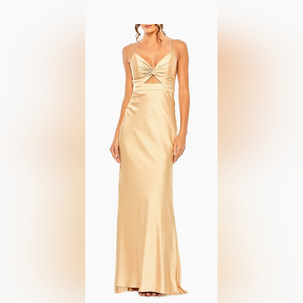 Mac Duggal size 8 gold cutout long dress